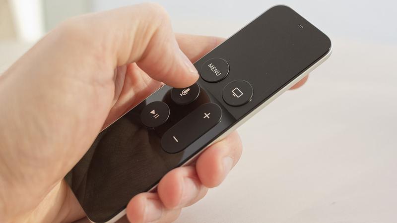 el Nuevo Apple TV de 2017 fecha de lanzamiento y nuevas características rumores: mando a distancia