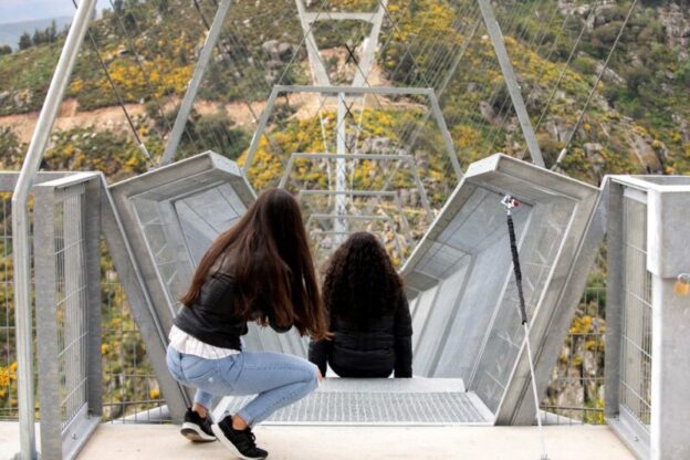 Portugal inaugura la pasarela suspendida más grande del mundo