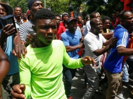 Haití: tras la muerte y detención de presuntos presidentes, la policía busca mentores de ataque