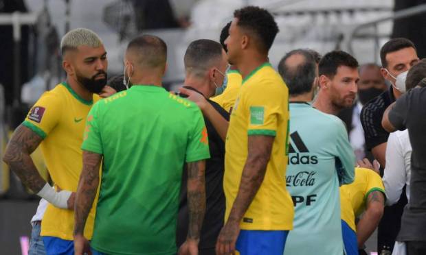 Del 'papelón mundial' al 'escándalo': Brasil vs Argentina