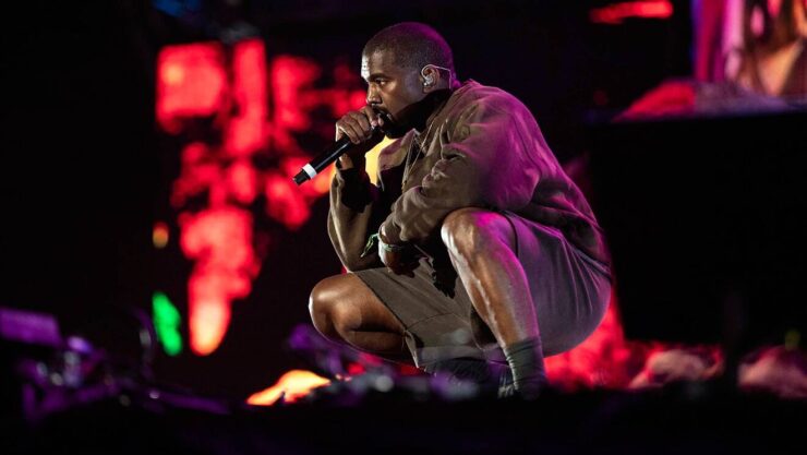 Kanye West cambia su nombre