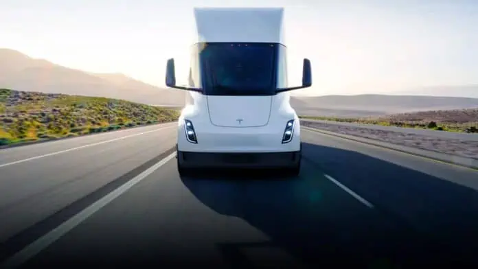 Tesla Semi prepara su llegada al mercado