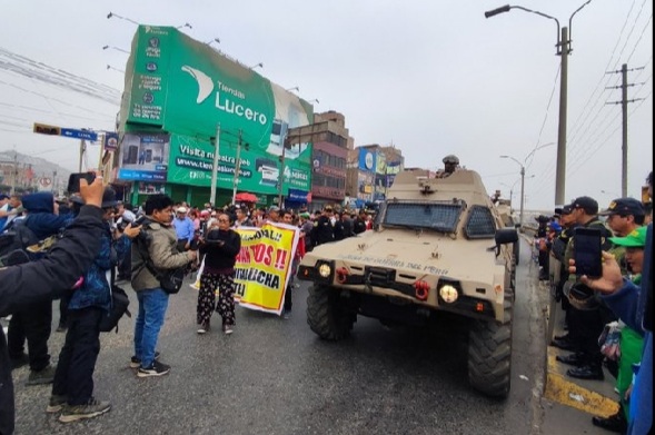 El pueblo salió a las calles cansado de tanta incapacidad e ineptitud del gobierno y congresistas